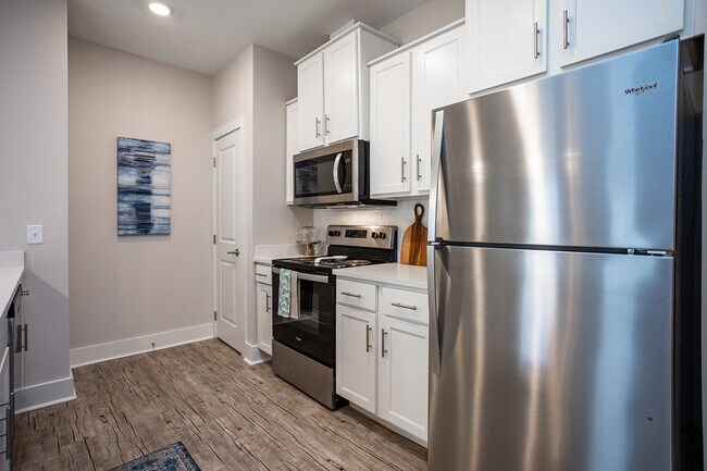 Foto del edificio - Farragut Junction Apartments