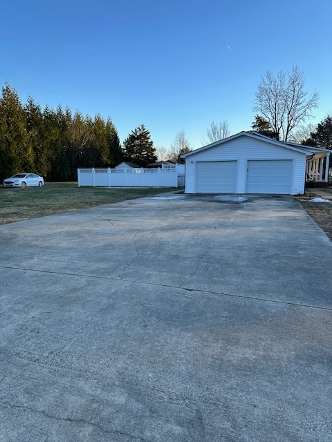 Building Photo - 644 Holly Vista Dr