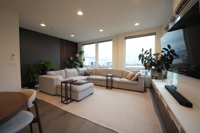 Foto del edificio - 2064 SW Charlestown St