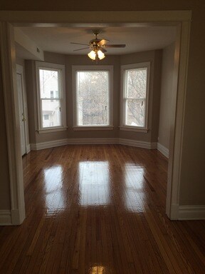 Building Photo - 1134 N Waller Ave