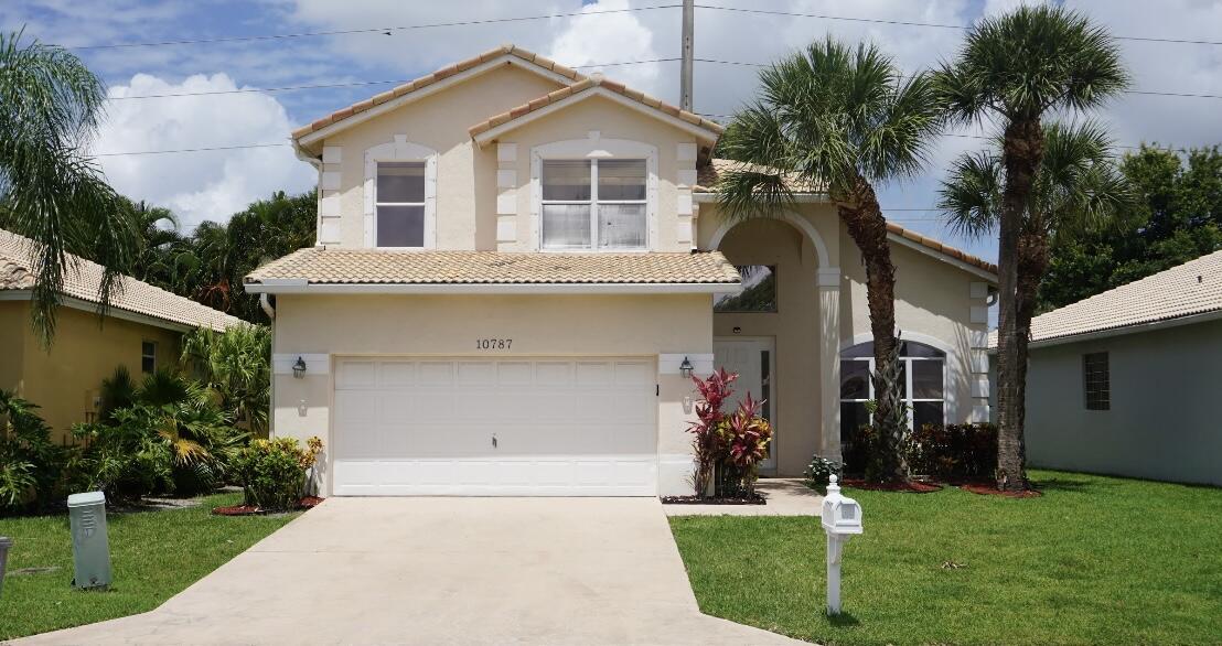 Primary Photo - 10787 Fillmore Dr