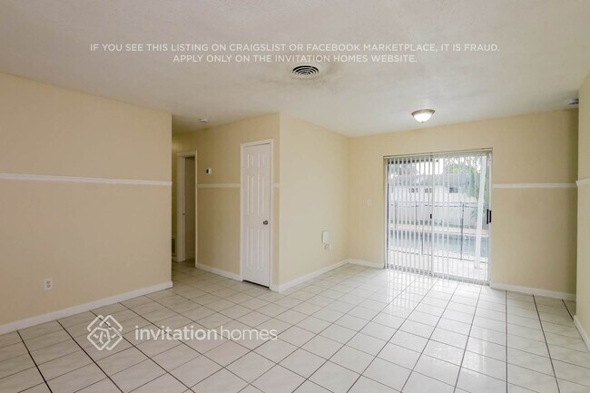 Building Photo - 998 NW 202nd St