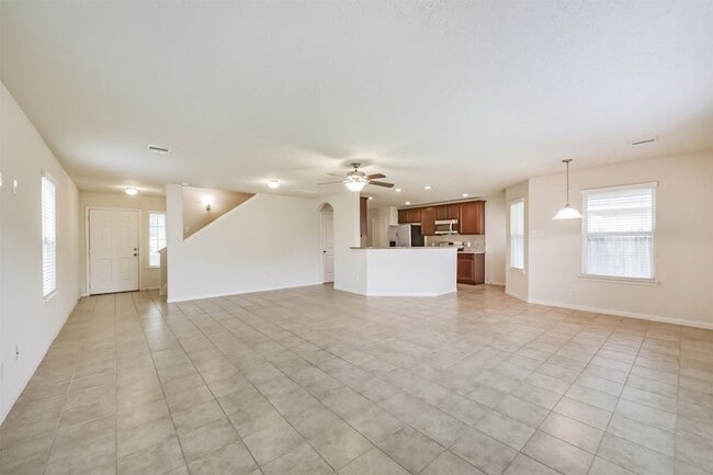 Building Photo - 2142 Tandy Park Way