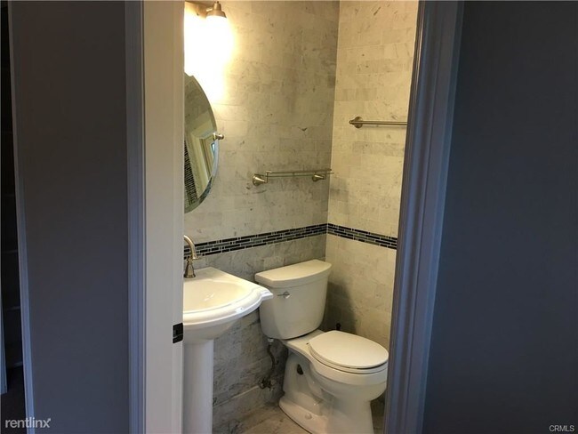 Building Photo - 3 br, 3 bath House - 2312 E Chevy Chase Dr