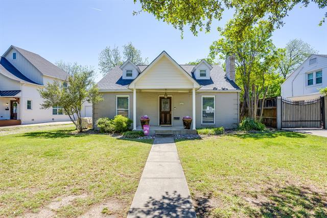 Building Photo - 2809 Benbrook Blvd