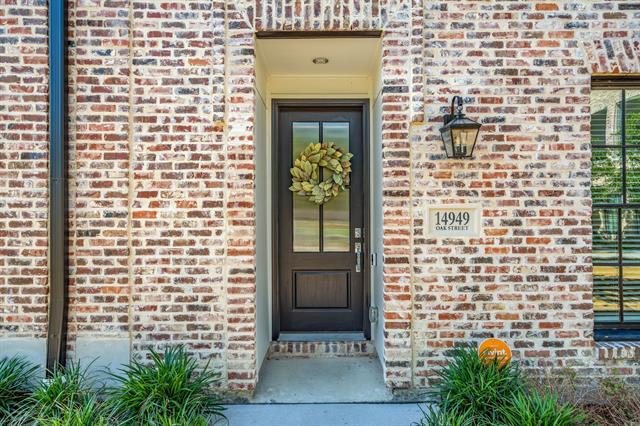 Foto principal - 14949 Oak St