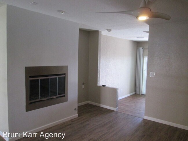 Building Photo - 2 br, 1 bath House - 5147 Glenwood Pt Ln.