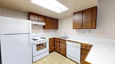 Building Photo - 3717 St Nicholas Ave