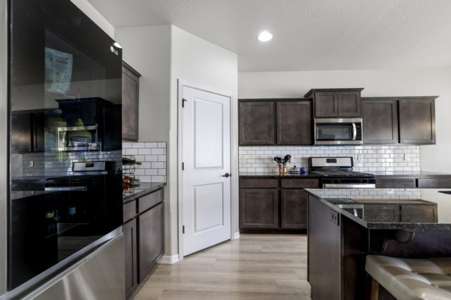 Foto del edificio - 1419 Blue Grouse Way