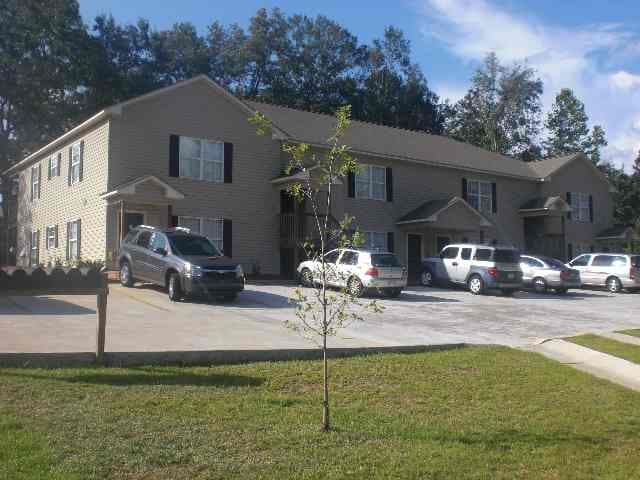  - 1105 Alberta St