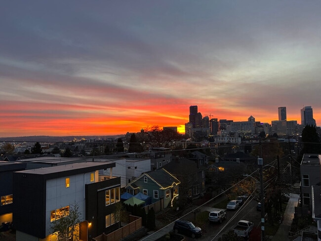 Foto del edificio - 815 17th Ave