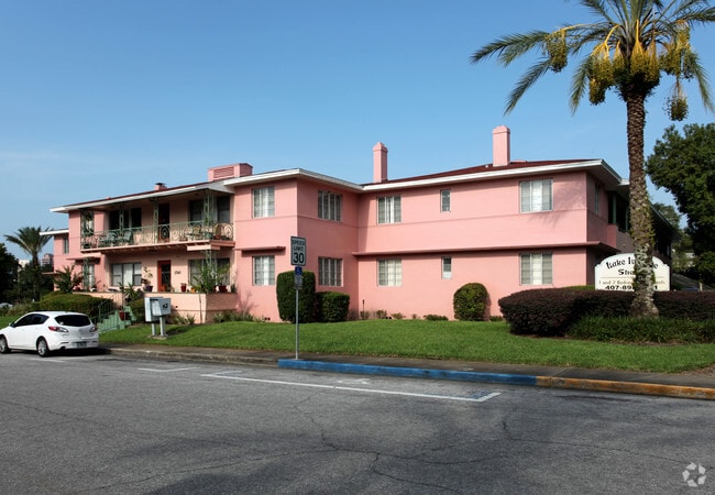 Orillas del lago Ivanhoe - Lake Ivanhoe Shores Apartments