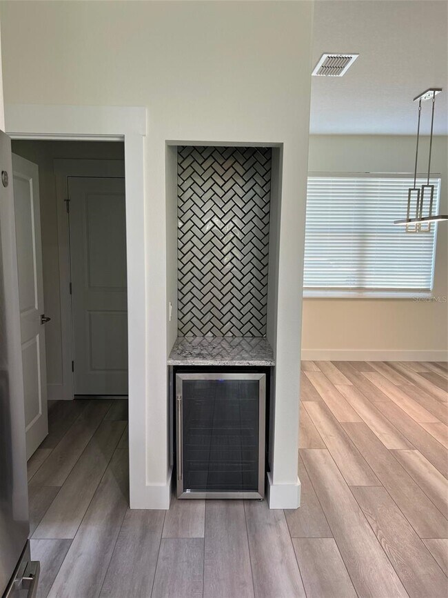 Foto del edificio - 40 Post Tree Ln