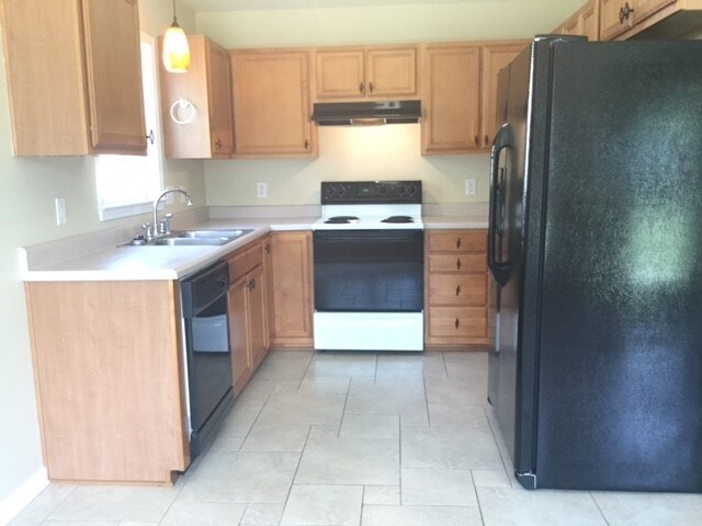 Building Photo - 1136 Wesson Court