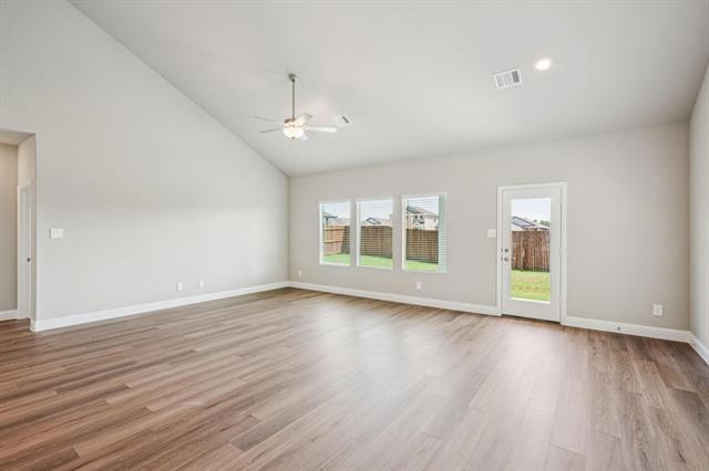 Building Photo - 714 London Town Ln