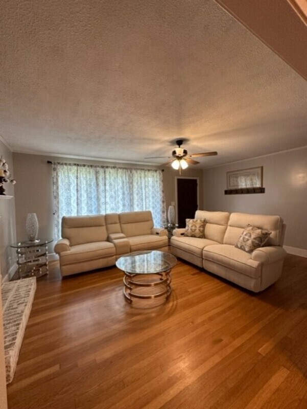 Foto del edificio - 1706 Whiteford Rd