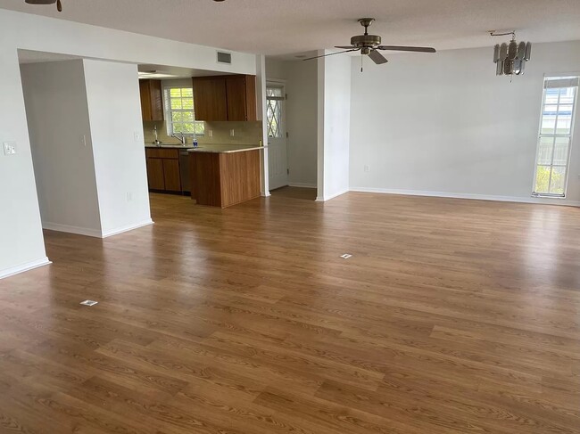 Foto del edificio - 7845 Boca Ciega Dr