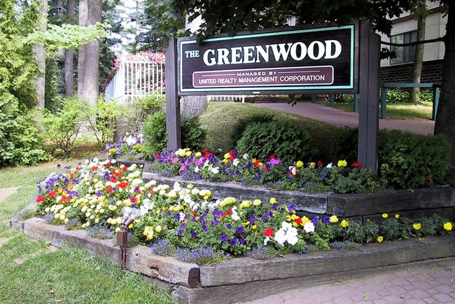 Signage - Greenwood Apartments