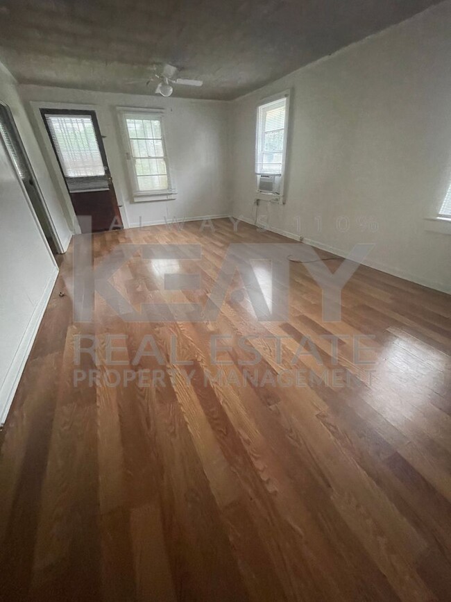 Foto del edificio - 2 Bedroom, 1 Bathroom Home in Lafayette!