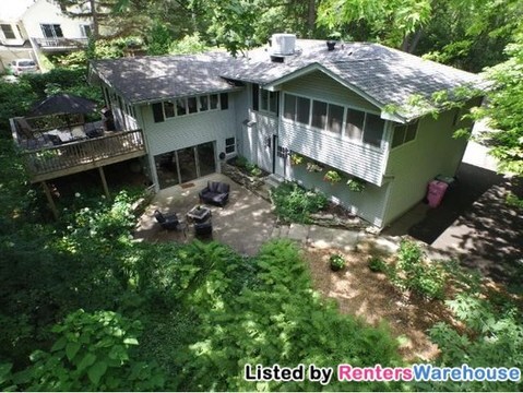 Building Photo - 11317 Park Ridge Dr W