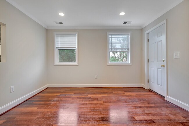 Foto del edificio - 3870 9th St SE