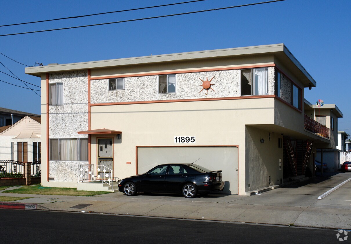 11895 Grevillea Ave, Hawthorne, CA 90250 Apartments in Hawthorne, CA