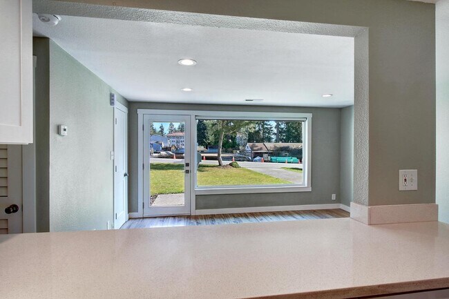 Foto del edificio - 23004 58th Ave W