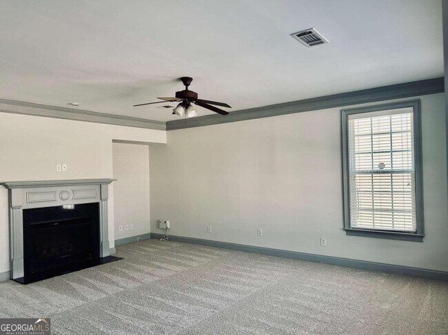 Foto del edificio - 3306 Montauk Hill Dr