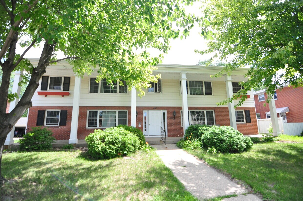 401 N Midvale Blvd Unit 4, Madison, WI 53705 Apartments in Madison