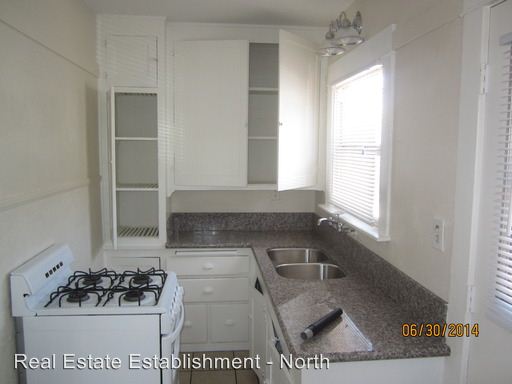 Building Photo - 214 N Olive St