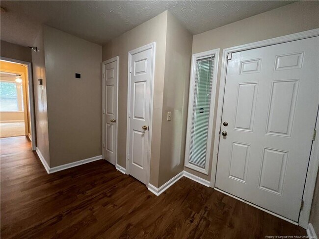 Foto del edificio - 950 Stewarts Creek Dr