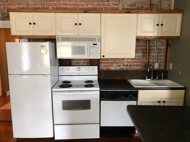Foto del edificio - 528 Jefferson St
