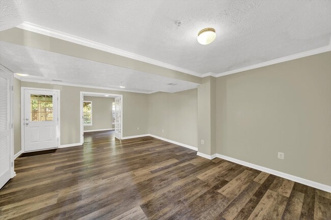 Building Photo - 1079 Jeanett Way