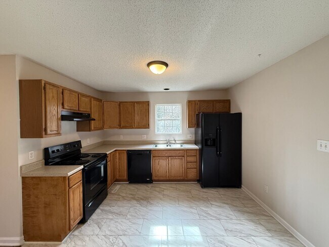 Foto del edificio - 2120 Dave St