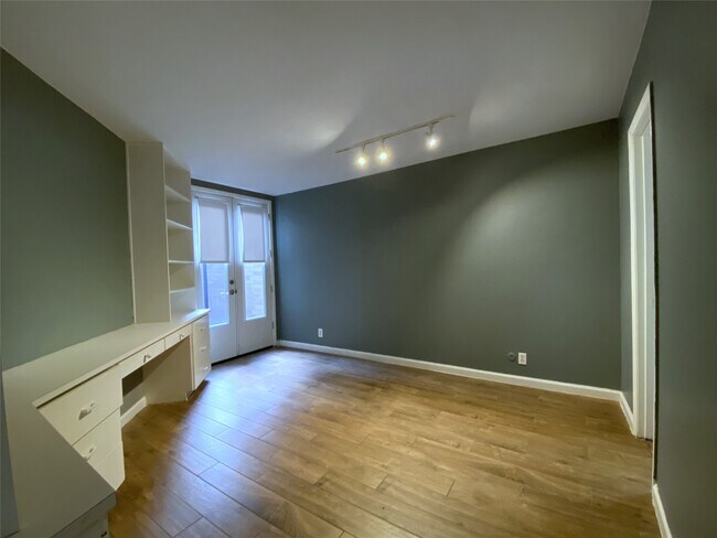 Foto del edificio - 5003 Yoakum Blvd