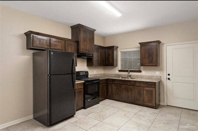 Foto del edificio - 9 E St