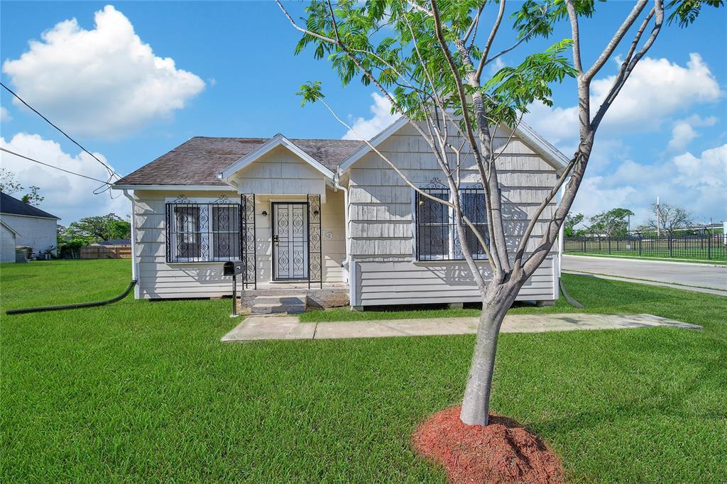 Foto principal - 1119 E Crosstimbers St