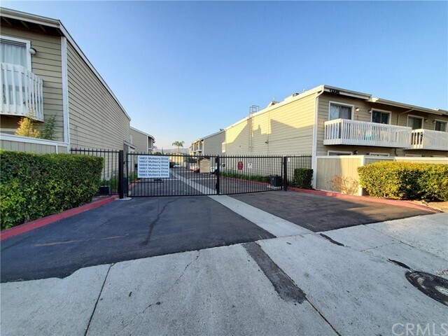Primary Photo - 14865 Mulberry Dr
