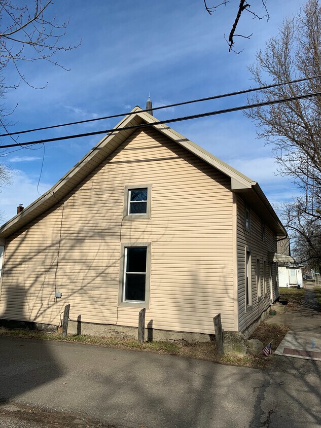 Foto principal - 203 Massillon St