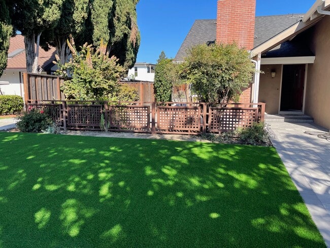 Building Photo - 6262 Camino Verde Dr