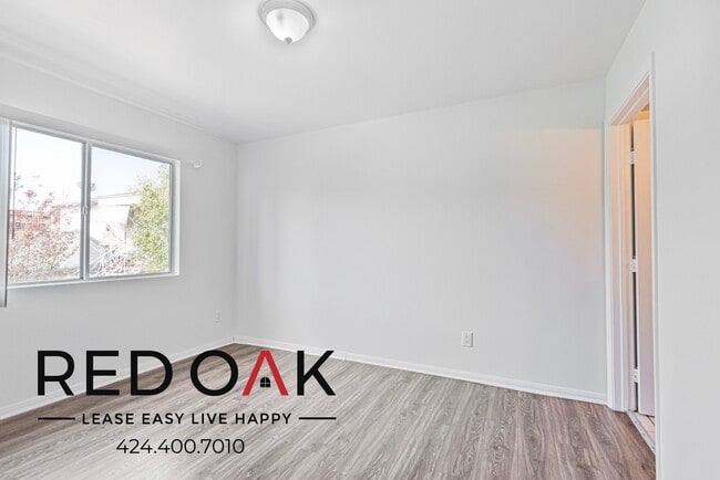 Building Photo - 6928 Agnes Ave