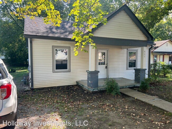 Building Photo - 2 br, 1 bath House - 647 Blythe Avenue