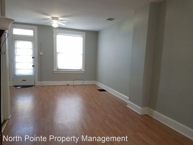 Building Photo - 3 br, 1 bath House - 218 N. Marshall St.
