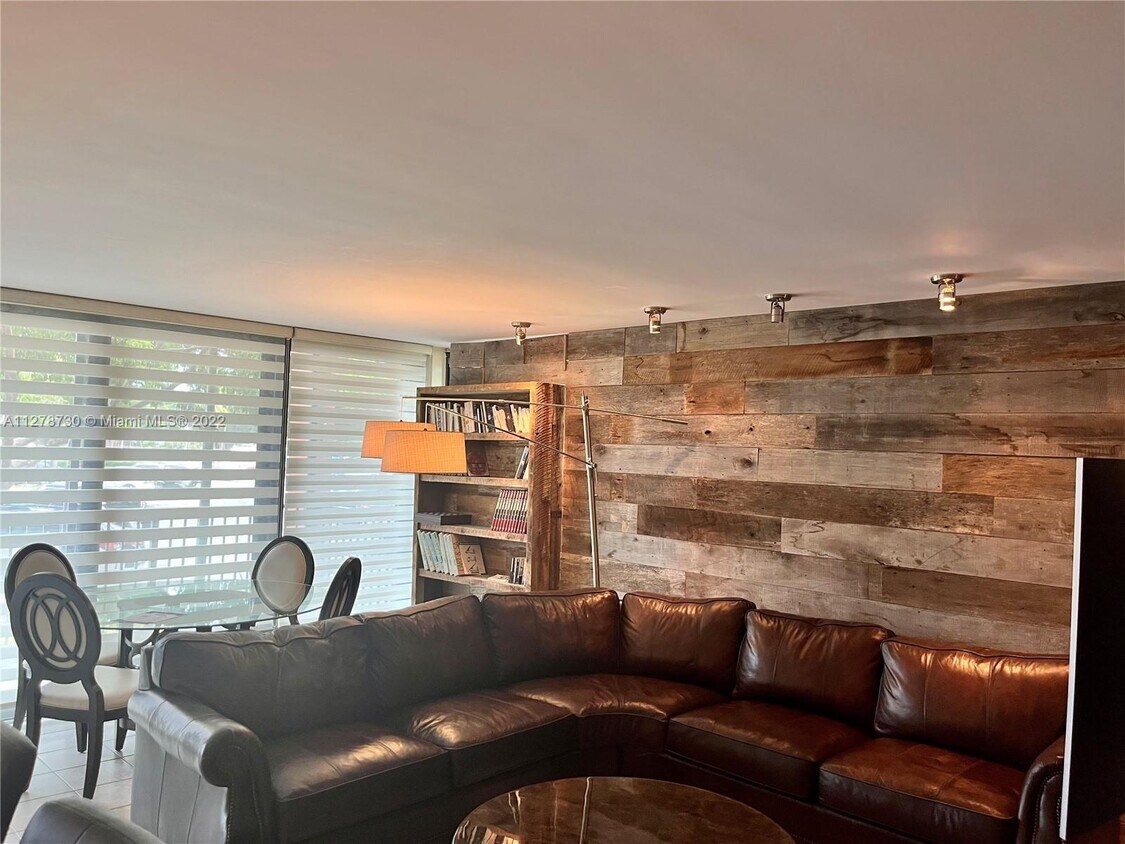 1101 River Reach Dr Unit 109, Fort Lauderdale, FL 33315 Room for Rent