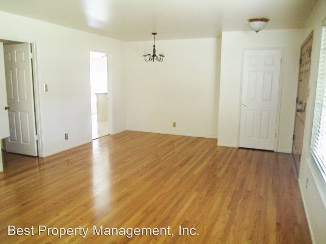 Foto del edificio - 4953 Omar St