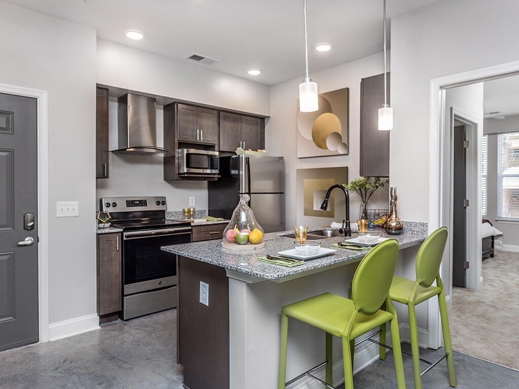 Elevate Brier Creek 9921 Horizon Overlook Dr Raleigh, NC Apartments