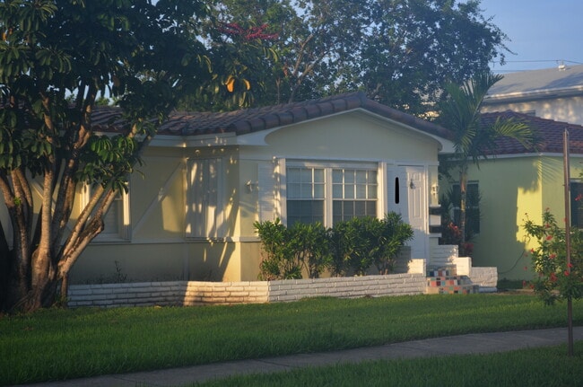 Street view - 1642 Van Buren St House