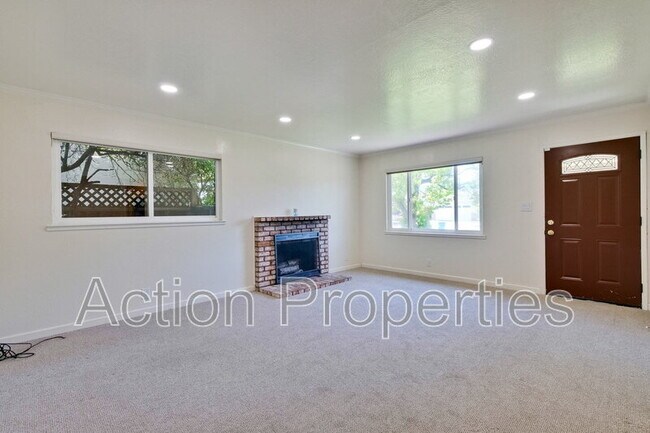 Foto del edificio - 1128 Kentwood Ave