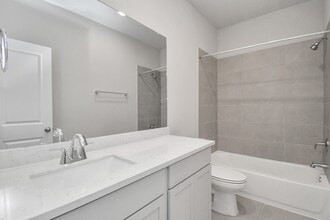 Building Photo - 6702 Arabella Lakes Dr