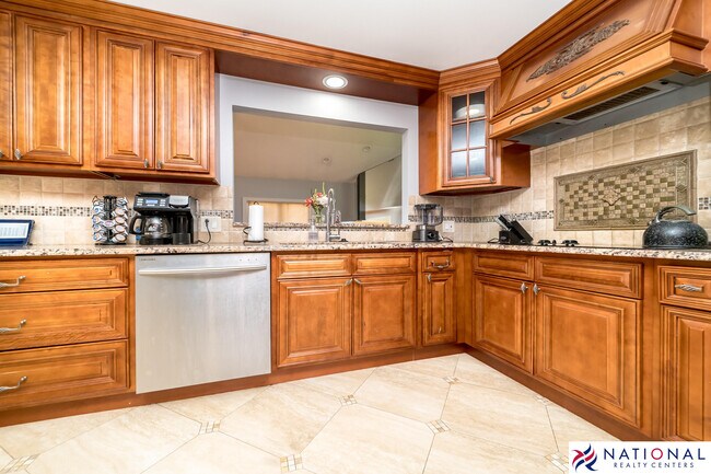 Foto del edificio - 37709 Glengrove Dr